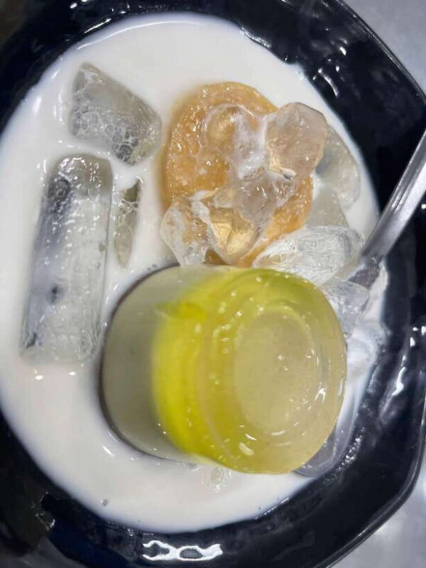 Da Nang Cruise On Han River And Street Food Private Tour - Inclusions