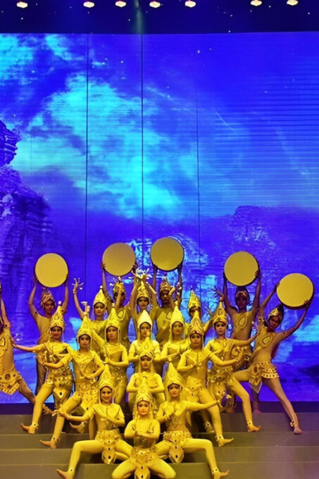 Da Nang: Da Nang Charming Show Ticket - Arrival and Dress Code