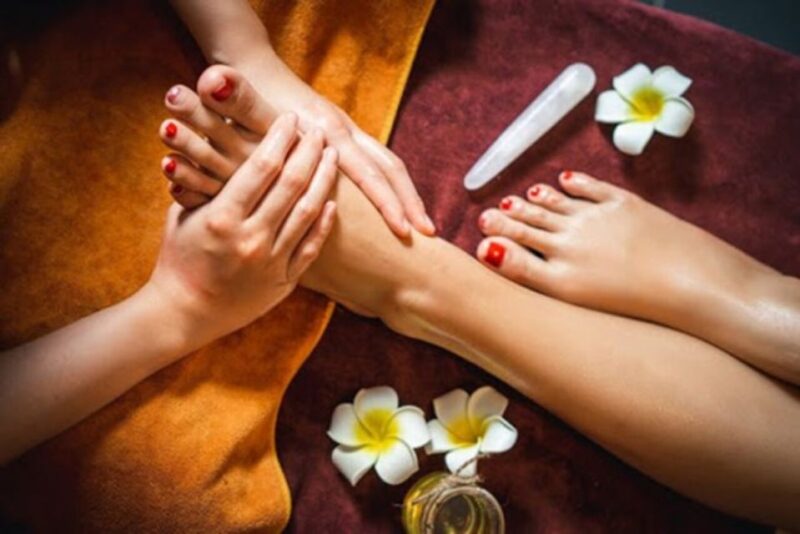Da Nang: Experience 60 Minutes Thai Traditional Massage - Massage Techniques and Practices