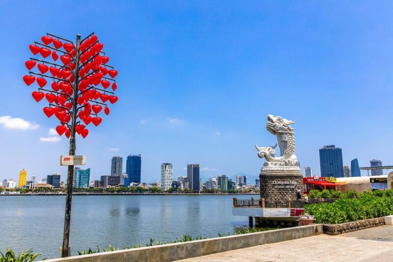 Da Nang - Half-Day Museums and Bridges Tour - The Captivating Cham Museum