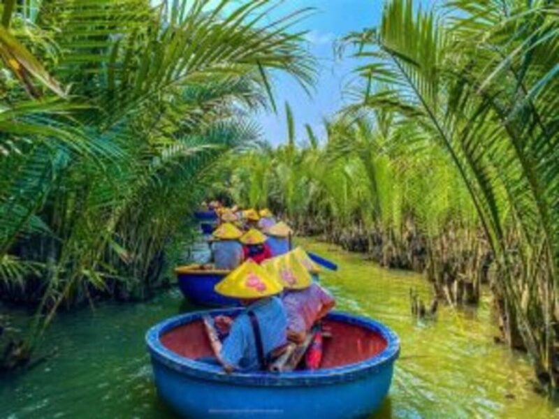 Da Nang/Hoi An: Experience Bamboo Basket Boat W the Locals - Boat Details and Capacity