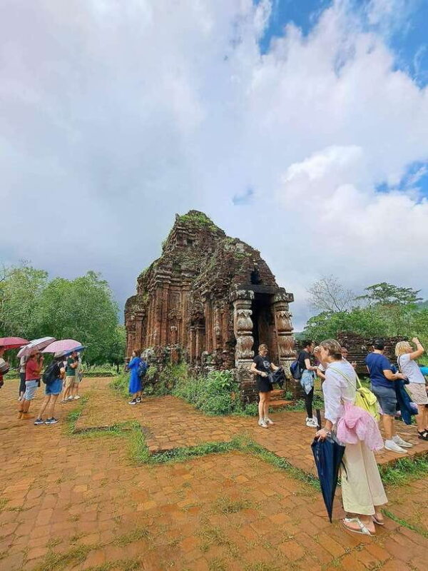Da Nang/Hoi An: My Son Sanctuary Tour With Private Guide - Itinerary