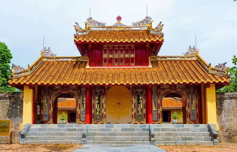 Da Nang: Hue Day Trip From Danang by Car & Tour Guide - Lap An Lagoon: Local Oyster Farming and Coffee Tasting