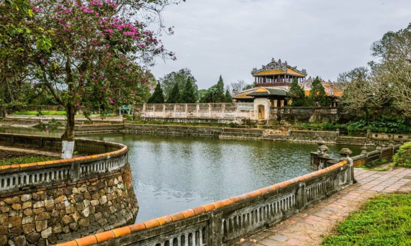 Da Nang: Hue Imperial City and Hai Van Pass Small Group Tour - Pickup and Drop-off
