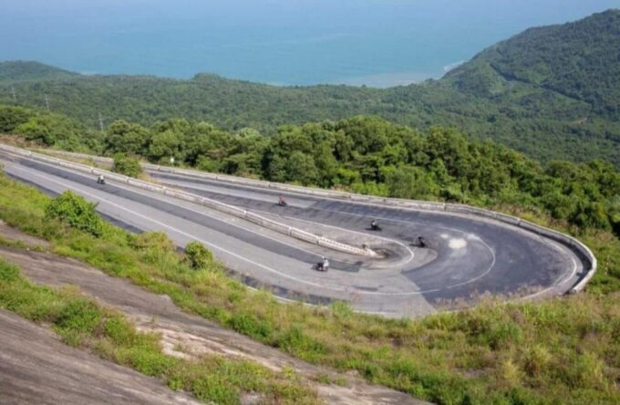 Da Nang: Hue Imperial City Tour Via HaiVan Pass Full-day Tour - Visiting Lap An Lagoon and Lang Co Beach