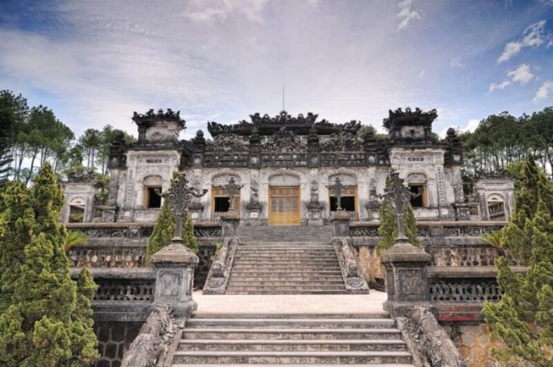 Da Nang: Imperial City of Hue Day Trip With Lunch and Ticket - Nguyen Dynasty Kings