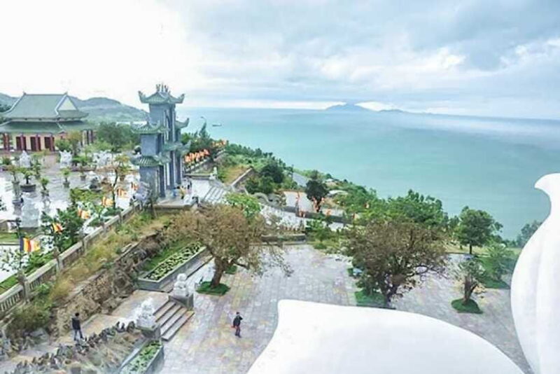 Da Nang: Lady Buddha, Marble Mountains and Am Phu Cave Tour - Sơn Trà Peninsula