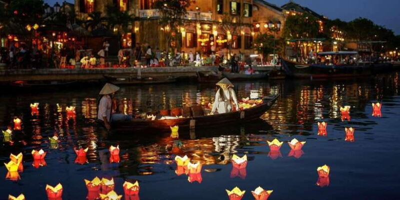 Da Nang: Linh Ung Pagoda, Marble Mountain, and Hoi An Tour - Evening Stroll