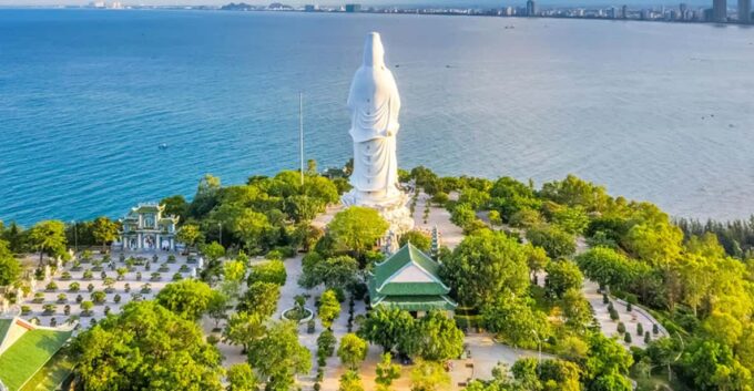 DA NANG: Marble & Monkey Mountain, Am Phu Cave Sunset Trip - Monkey Mountain Adventure