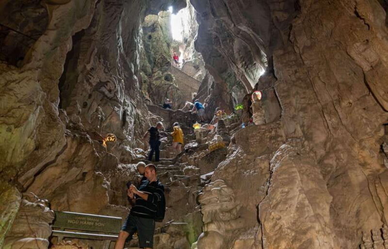 Da Nang: Monkey Mountain, Marble Mountains, and Hoi An Tour - Dong Am Phu Discovery