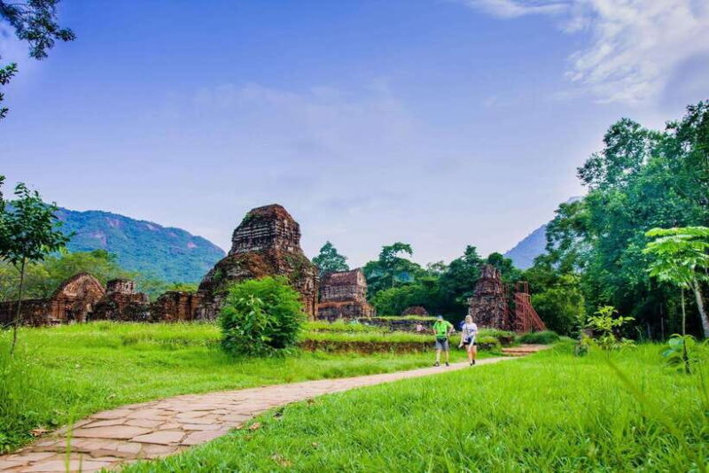 Da Nang: My Son Sanctuary Guided Tour With Lunch & Boat Ride - Cultural Experience