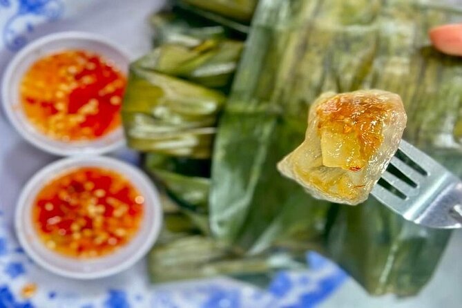 Da Nang Night Foodie & Sightseeing With Friendly Female Biker - Motorbike Transportation and Safety