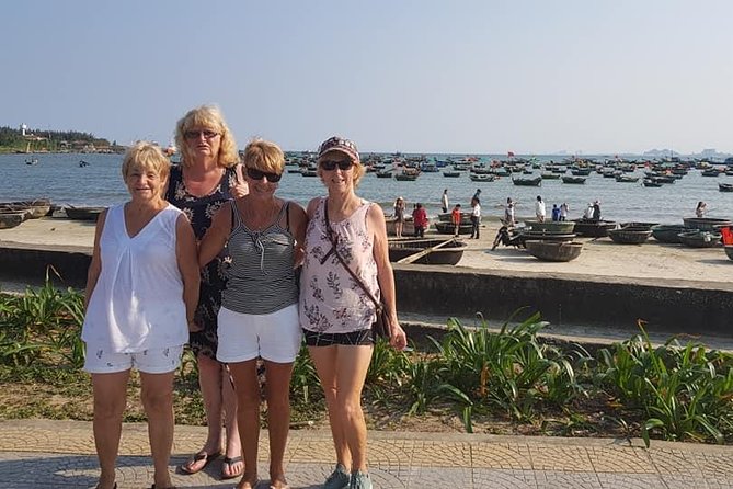 DA NANG NIGHT LIFE Tour With MARBLE MOUNTAIN & LADY BUDDHA Statue, DRAGON BRIDGE - Meeting and Pickup