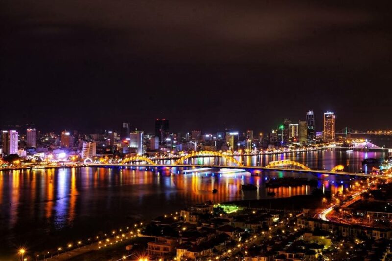 Da Nang: Night Tour With Drink at Rooftop Bar and Dinner - Iconic Bridges of Da Nang