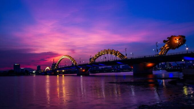 Da Nang: Night Tour With Drink at Rooftop Bar and Dinner - Da Nangs Nightlife