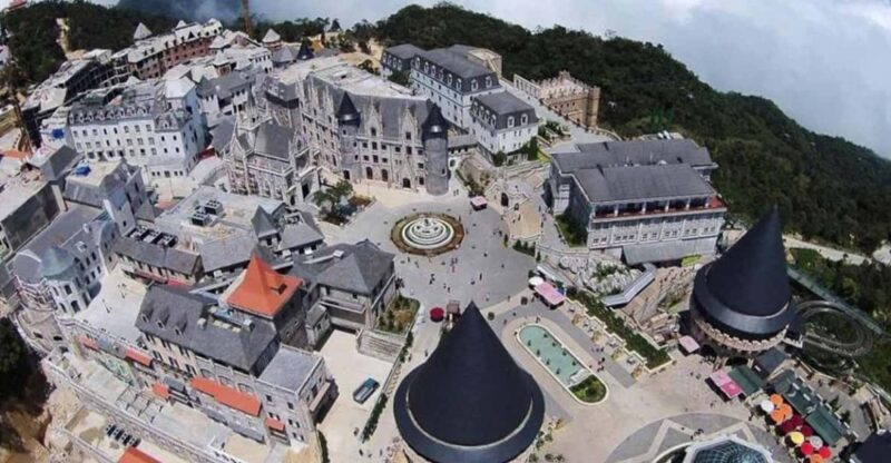 DA NANG: PRIVATE CAR TO BA NA HILLS & HUE CENTER 3 OPTIONS - Customer Service Support