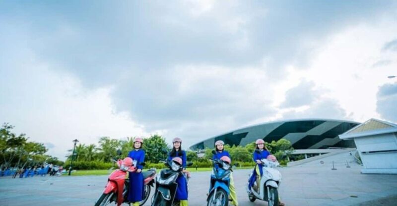 Da Nang: Private City Tour With Ao Dai Rider by Scooter - Key Points