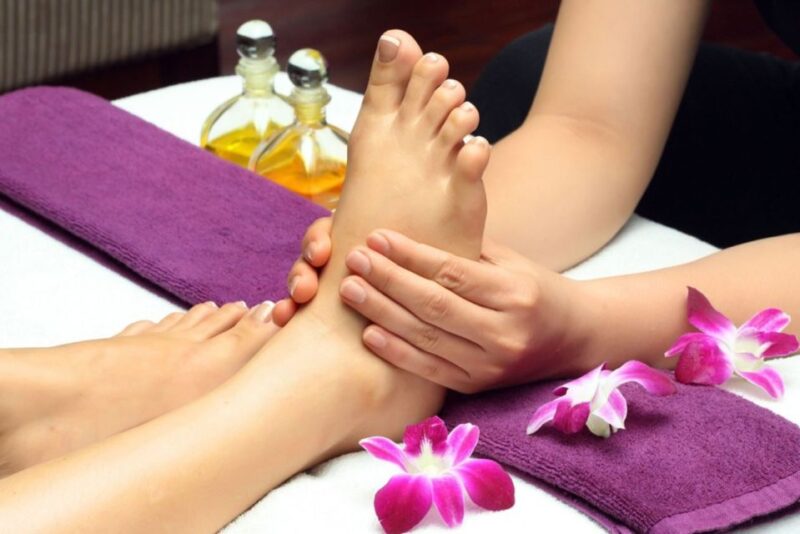 Da Nang: Relax With 60 Minutes Foot Massage - Stress Relief and Balance