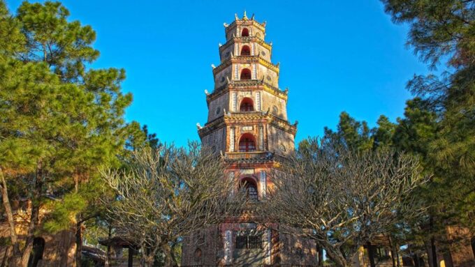 Da Nang - Sightseeing Lang Co Beach - Hue - Tour Logistics and Transportation