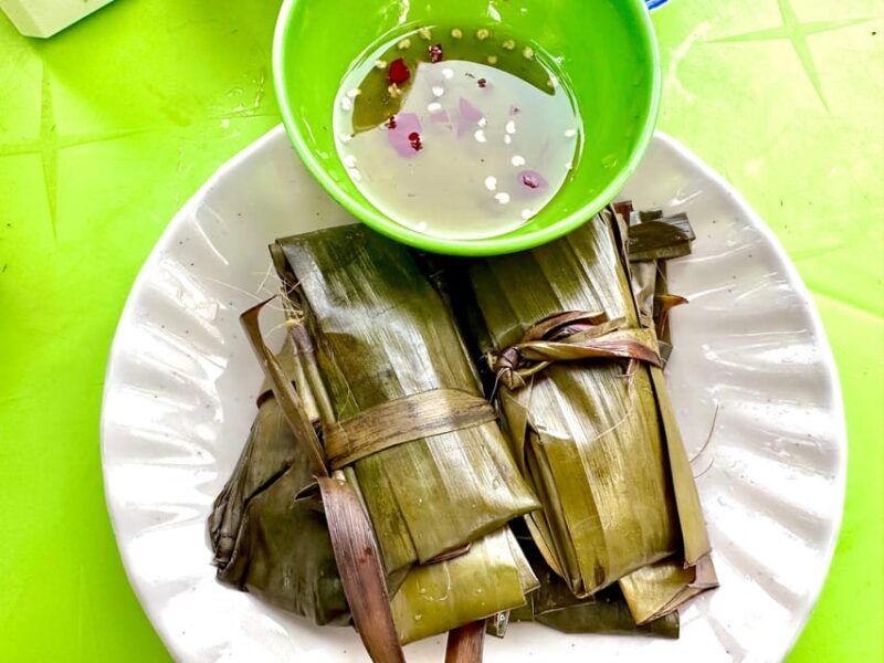 Da Nang: Street Food Evening Tour by Motorbike - Culinary Experience