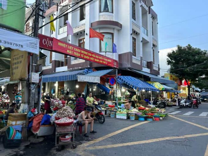 Da Nang: Street Food Evening Tour by Motorbike - Frequently Asked Questions