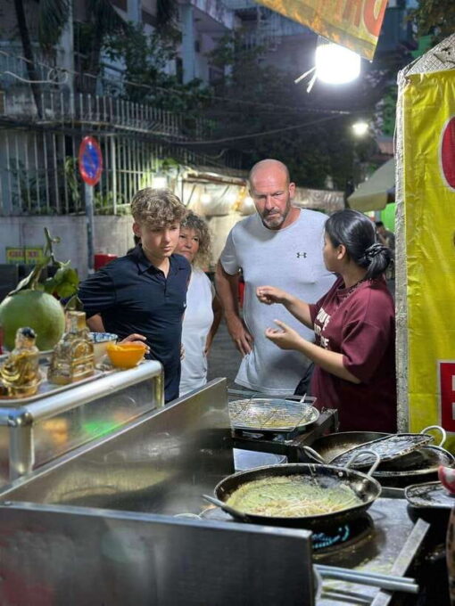 Da Nang Street Food Exploring - Taking in Local Food Culture