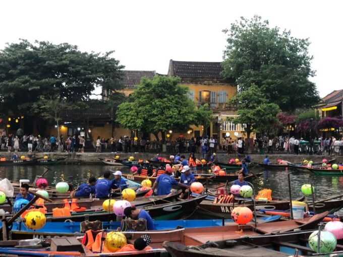 Da Nang To Marble Mountain & Hoi An Ancient Town Tour - Considerations and Optional Fees