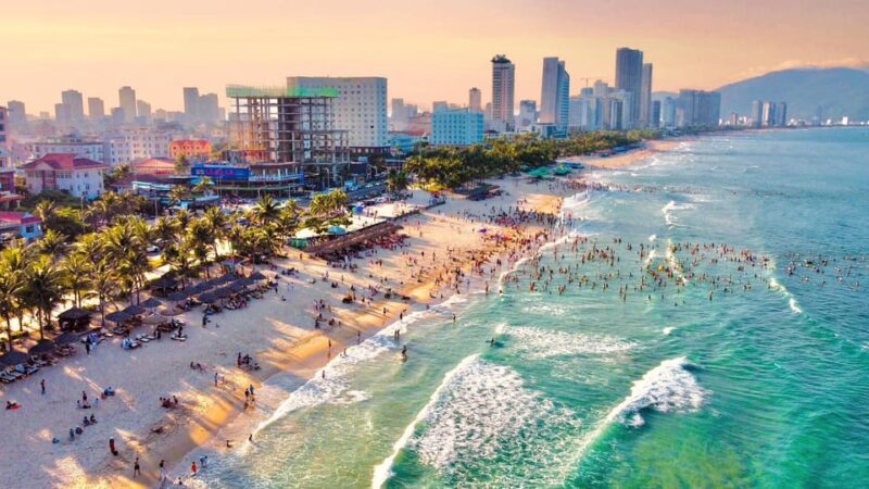 Da Nang: Transfer From Airport to Hyatt Regency Danang - Scenic Views