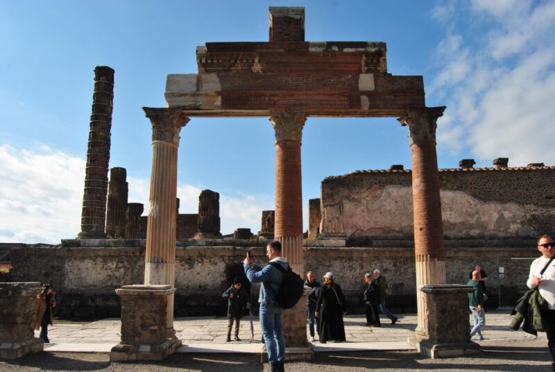 Da Pompei: Amazing Tour to Pompeii Ruins - Experience Highlights