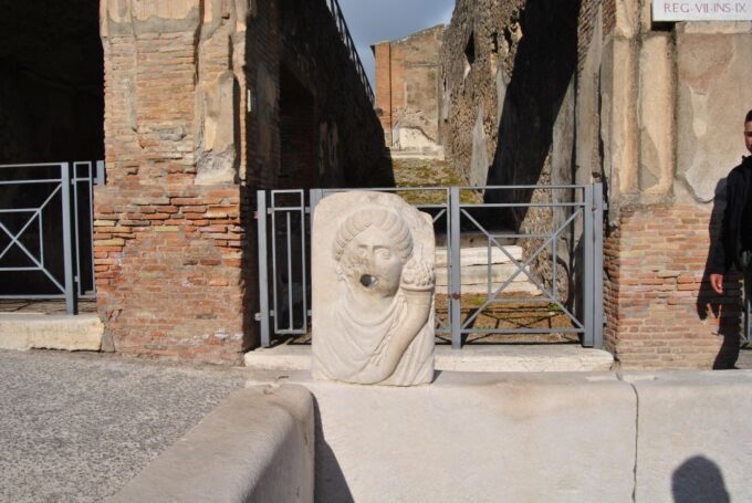 Da Pompei: Amazing Tour to Pompeii Ruins - Explore Ancient Pompeii