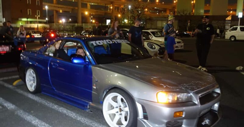 Daikoku PA & Tokyo Highway Tour With Nissan R34 - Ride in an R34