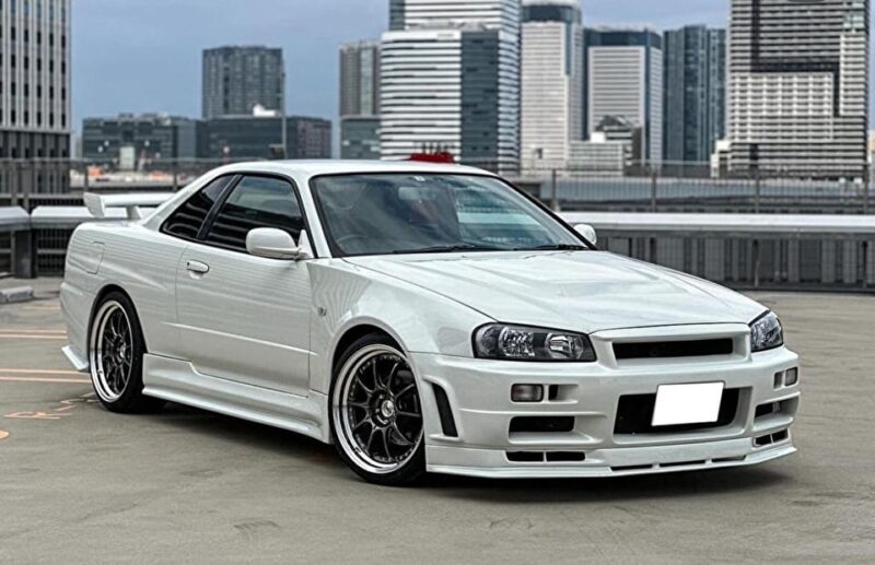 Daikoku PA & Tokyo Highway Tour With Nissan R34 - Car Meet at Daikoku