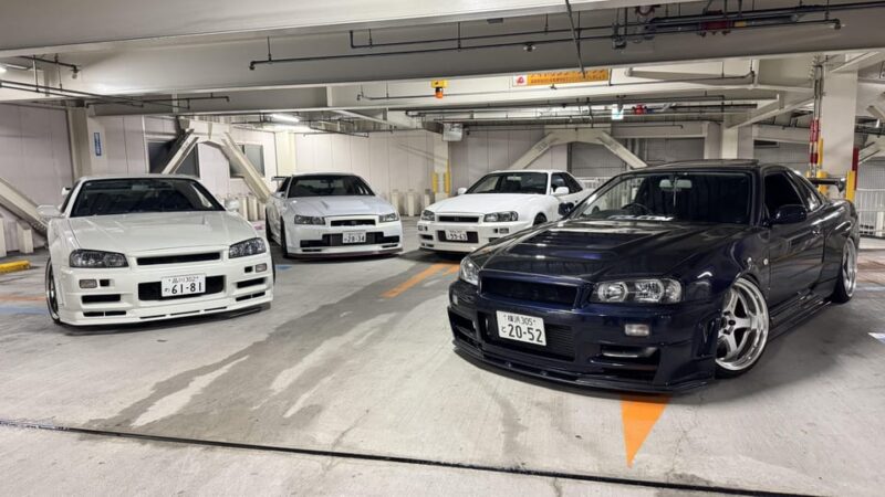 Daikoku PA Touring Tour With R34 R35 GT-R - Transportation