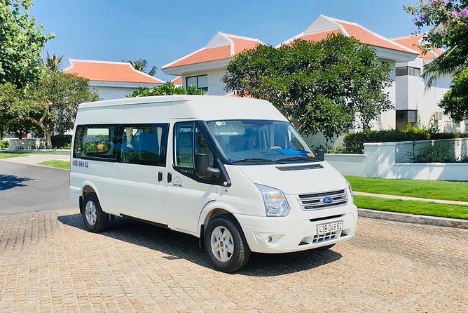 Daily Bus Hoi An - Da Nang Airport, Da Nang City - Booking Information