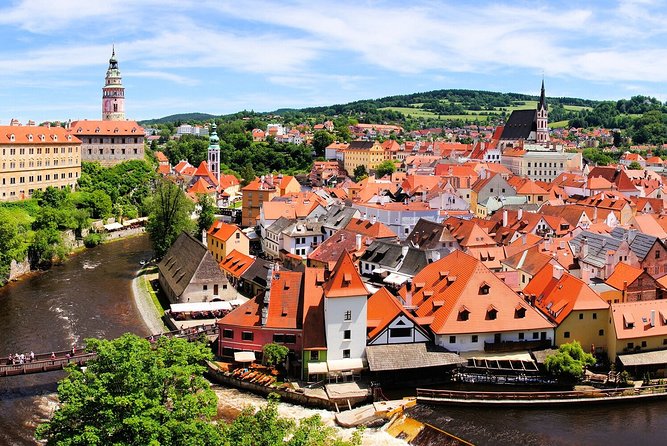 Daily Door to Door Shared Shuttle Bus From Cesky Krumlov to Vienna - Booking and Cancellation