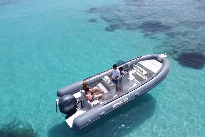 Daily Private Boat Tour in the La Maddalena Archipelago - Tour Accessibility