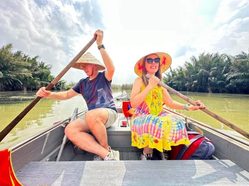 Daily Tour: Explore The Mekong Delta Full Day - Pickup and Drop-off