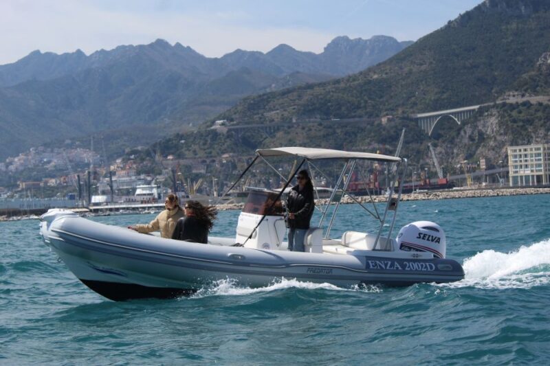 Daily Tour From Salerno to Positano With Skipper - Tour Experience