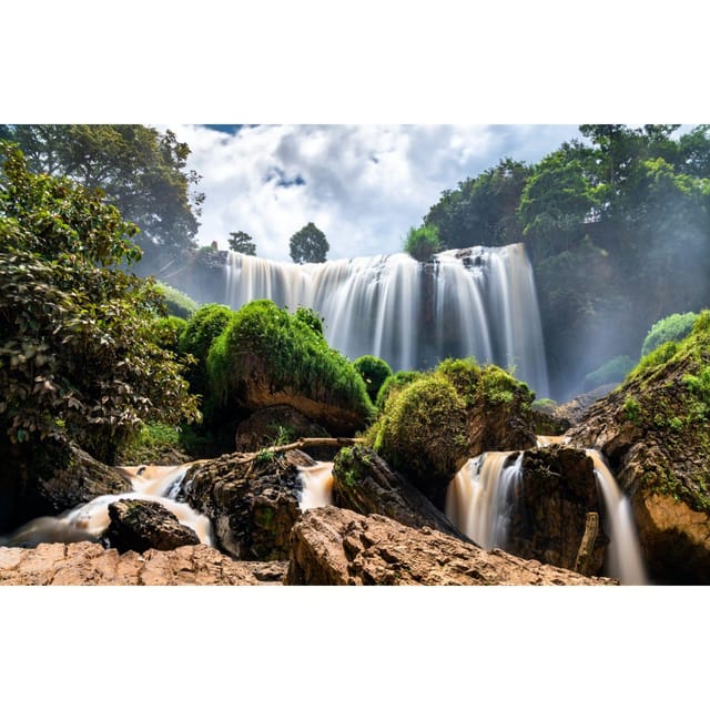 DALAT COUNTRYSIDE BY PRIVATE CAR - Elephant Waterfall and Pongour Waterfall