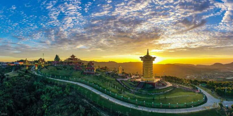 Dalat: Linh Phuoc Pagoda and Stupa of the Prayer Wheel - Highlights of the Linh Phuoc Pagoda