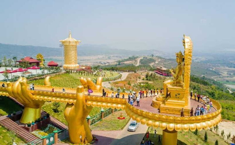 Dalat: Linh Phuoc Pagoda and Stupa of the Prayer Wheel - Exploring the Stupa of the Prayer Wheel
