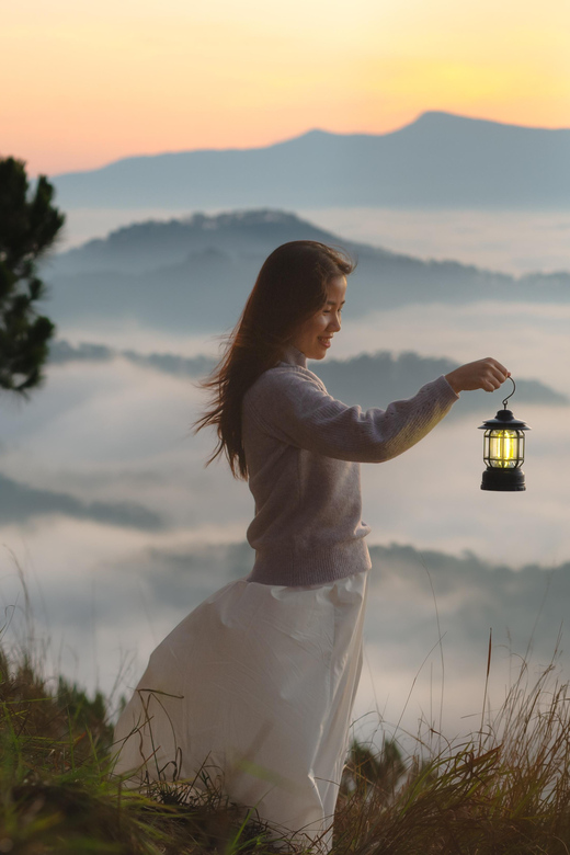 Dalat: Sunrise Mountain Hike Above Misty Valley & Breakfast - Detailed Itinerary