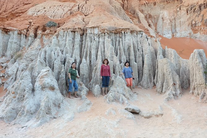 DaLat to Mui Ne in 1 Day - Discovering Mui Ne