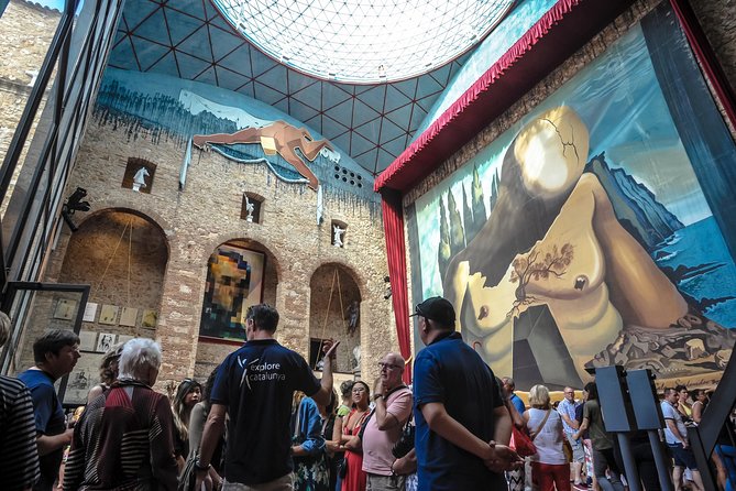 Dali Museum, House & Cadaques Small Group Tour From Barcelona - Itinerary: Peak Season