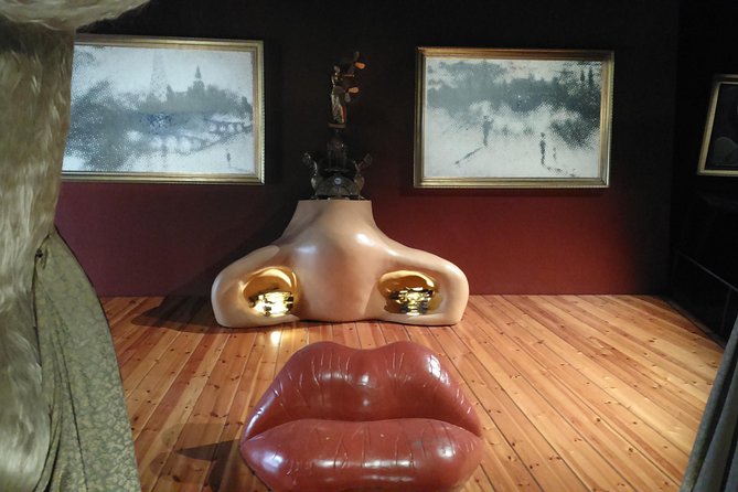 Dalí Theatre-Museum and Girona City Small Group From Girona - Tour Details