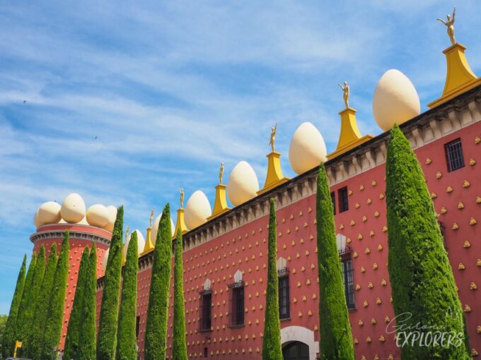 Dalí Triangle & Cadaqués Day-Trip From Girona - Frequently Asked Questions