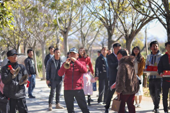 Dali Yunnan Local Market + Pottery Making Eco Tour - Mouthwatering Local Cuisine Highlights