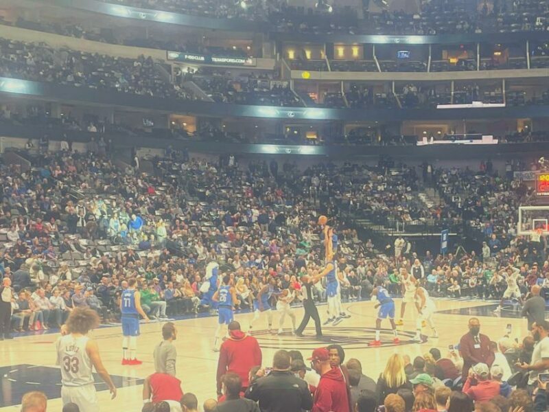 Dallas: Dallas Mavericks Basketball Game Ticket - Authentic Experiences and Unforeseen Challenges