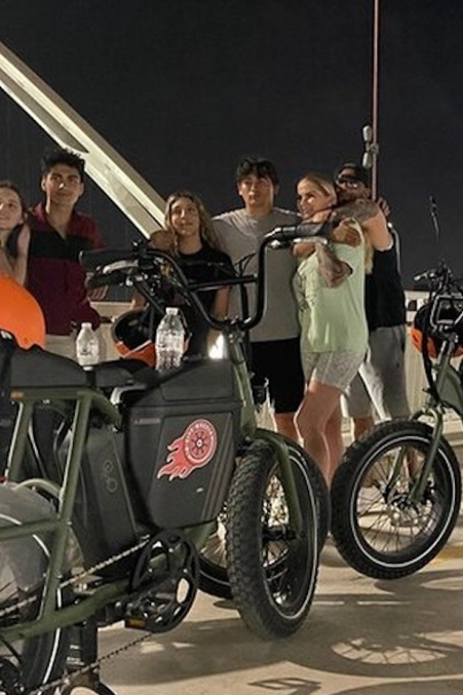 Dallas: Downtown Guided Sunset Electric Bike Tour - Included in the Tour