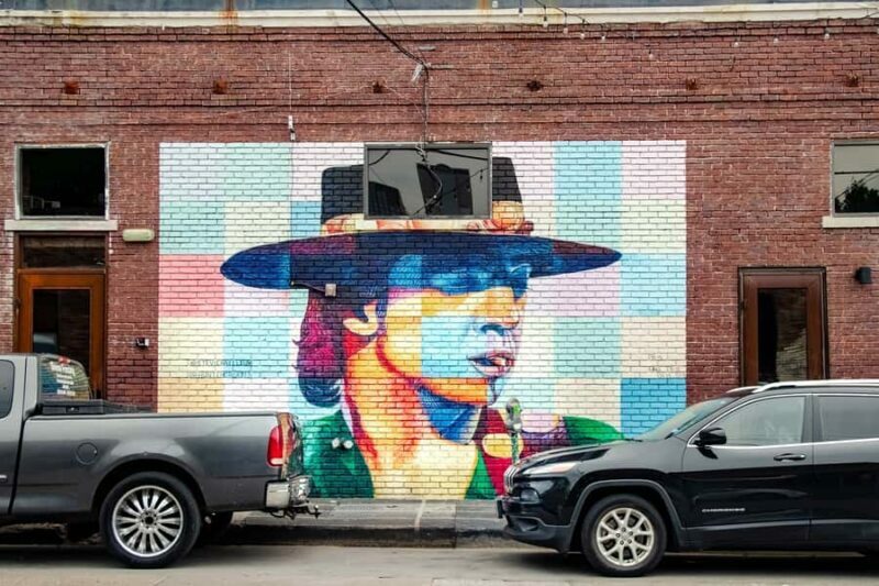Dallas: Food Tour with 5 Bold Food Tastings in Deep Ellum - Introduction